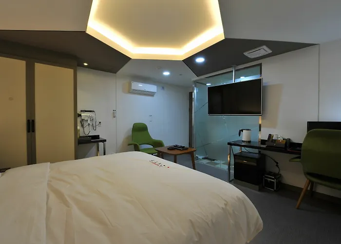 Ytt Hotel Nampo 3* Busan
