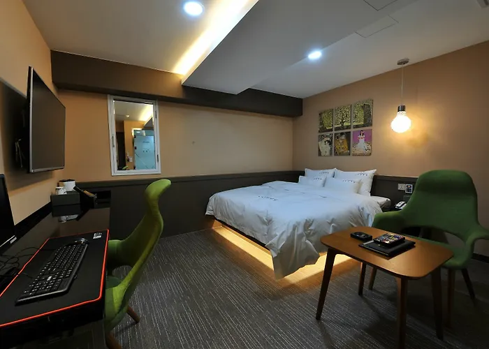 Ytt Hotel Nampo 3* Busan