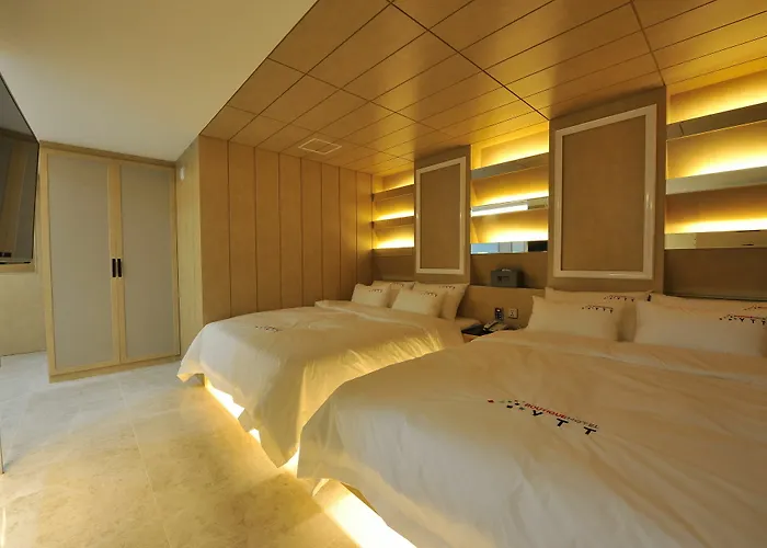 Hotel Ytt Hotel Nampo 3*