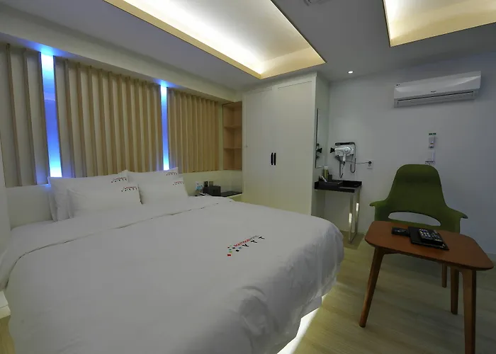 Ytt Hotel Nampo 3* Busan