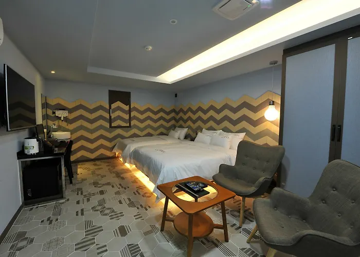 Hotel Ytt Hotel Nampo 3*