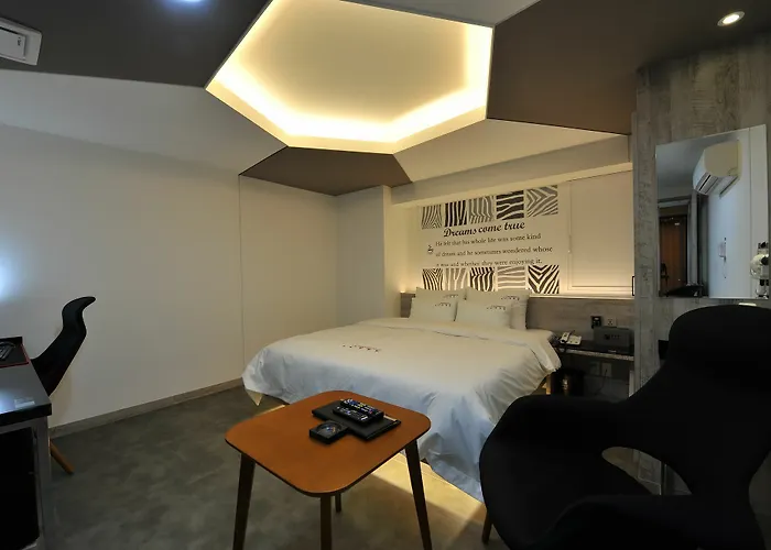 Ytt Hotel Nampo 3* Busan