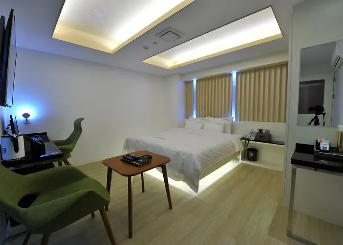 Ytt Hotel Nampo Hotel